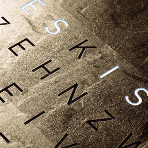 Qlocktwo Earth 90 Creators Edition Gold