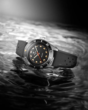 Aquamar Black | 32068A17 - The Independent CollectiveAquamar Black | 32068A17 