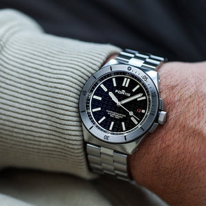 FORTIS Marinemaster M - 40 - Gravity Black - The Independent Collective F8120027