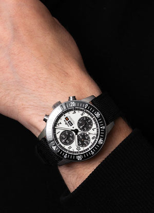 FORTIS Novonaut N-42 TR - Halo Black - The Independent CollectiveFORTIS Novonaut N-42 TR - Halo Black F2040021