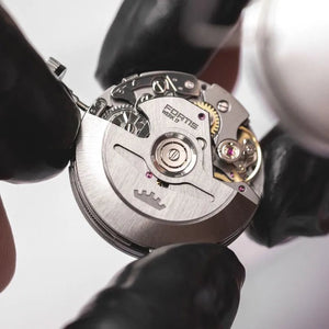 FORTIS Stratoliner S - 41 - White Dust - The Independent Collective F2340014