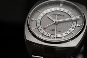 FORTIS Vagabond GMT - Stormy Grey - The Independent Collective F6660000