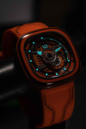 PS3/03 Orange Carbon - Display model - The Independent CollectivePS3/03 Orange Carbon - The Independent Collective PS3/03