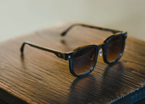 SEVENFRIDAY Icon TV : Smokey & The Bandit - The Independent CollectiveSEVENFRIDAY Icon TV - The Independent Collective ICV1/05