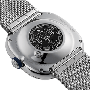 SEVENFRIDAY ME1/01 - The Independent Collective ME1/02