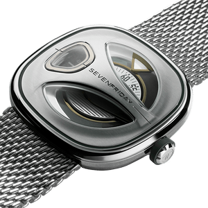 SEVENFRIDAY ME1/02 - The Independent Collective ME1/02M