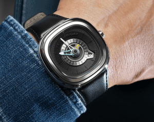 SEVENFRIDAY PG1/01 GMT - The Independent CollectiveSEVENFRIDAY PG1/01 GMT PG1/01