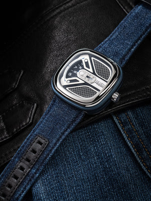 M1B/01 : The Urban Explorer - The Independent CollectiveM1B/01 : The Urban Explorer - The Independent Collective Watches M1B/01