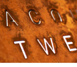 Qlocktwo Earth 45 Creators Edition Rust - The Independent CollectiveQlocktwo Creators Edition Rust - The Independent Collective Watches QT4ENRT - 2