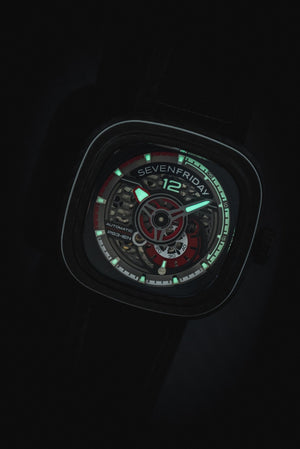 SEVENFRIDAY PS3/02 Ruby Carbon - The Independent Collective ps3/02