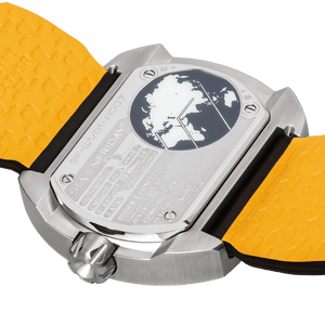 SEVENFRIDAY W1/01 : THE BLADE - The Independent CollectiveSEVENFRIDAY W1/01 : THE BLADE - The Independent Collective Watches W1/01